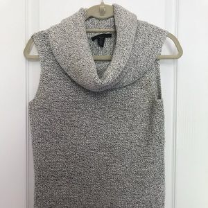 Gray, sleeveless turtleneck sweater